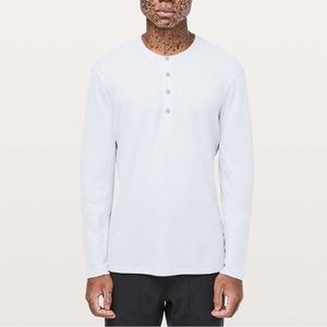 Lululemon Mens shift stitch Henley waffle thermal long sleeve shirt light grey